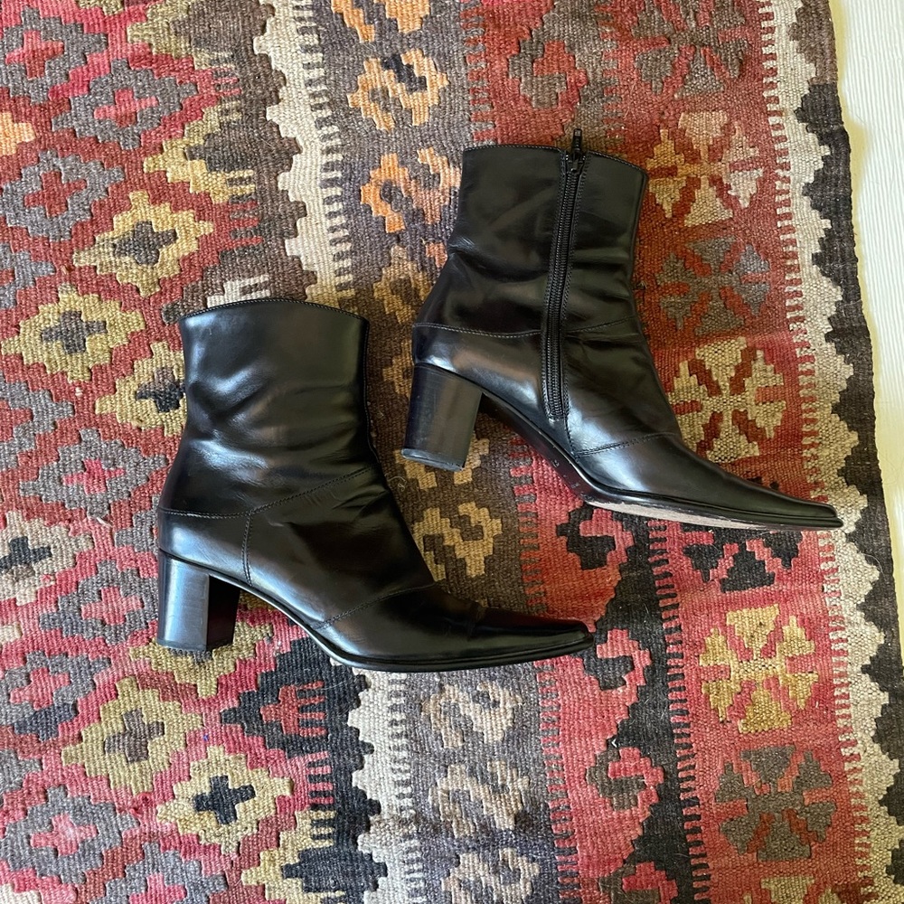 Via Spiga black pointed toe boots